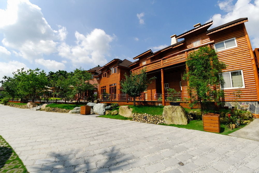 Sakura Villa Nantou Buitenkant foto